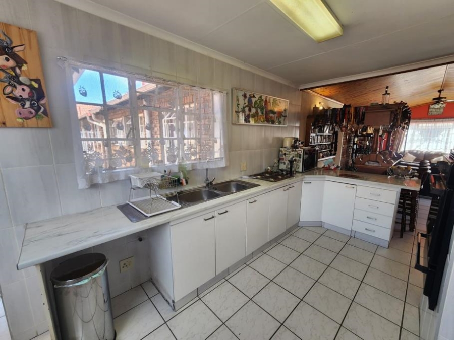 3 Bedroom Property for Sale in Randhart Gauteng