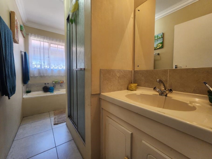 3 Bedroom Property for Sale in Randhart Gauteng