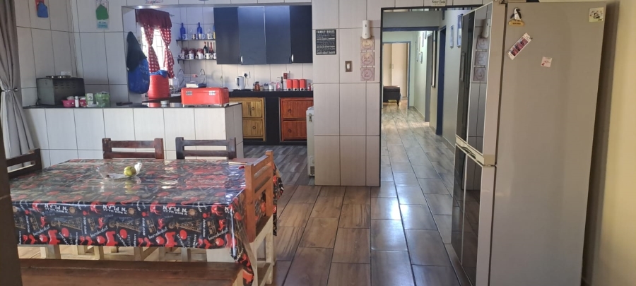 4 Bedroom Property for Sale in Hermanstad Gauteng