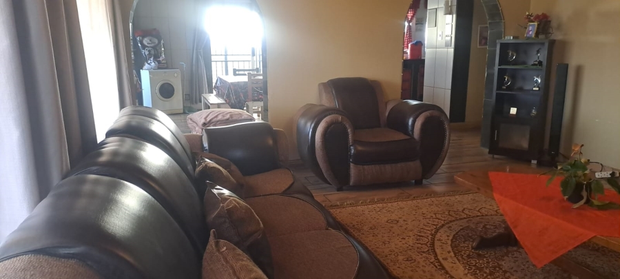4 Bedroom Property for Sale in Hermanstad Gauteng