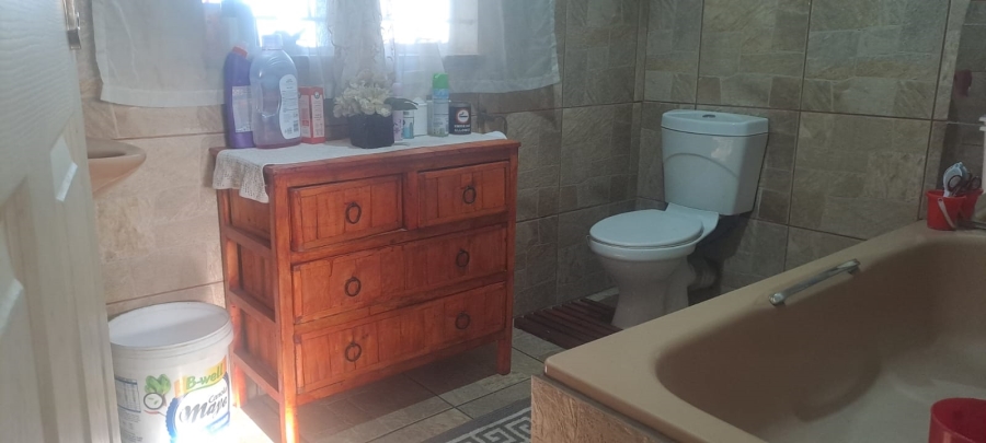 4 Bedroom Property for Sale in Hermanstad Gauteng