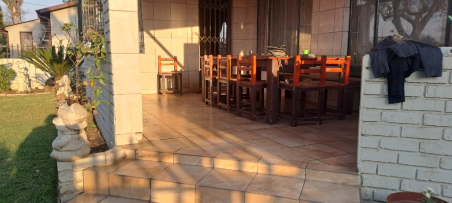 4 Bedroom Property for Sale in Hermanstad Gauteng