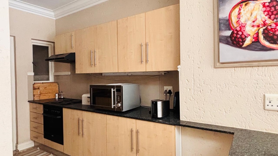2 Bedroom Property for Sale in Morningside Gauteng