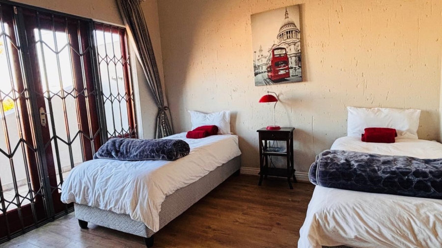 2 Bedroom Property for Sale in Morningside Gauteng