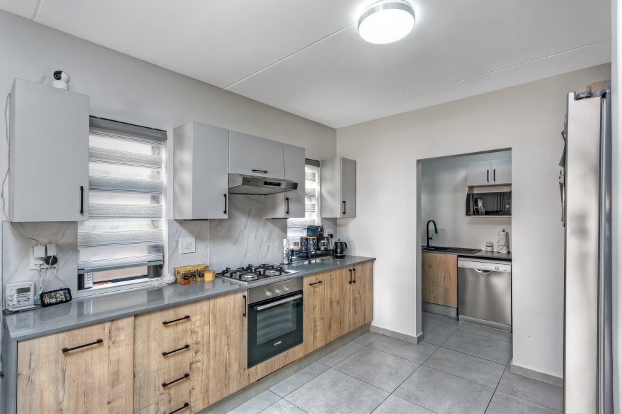 4 Bedroom Property for Sale in Kyalami Ah Gauteng