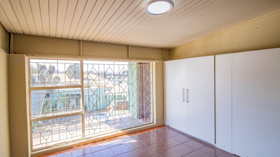 3 Bedroom Property for Sale in Gillview Gauteng