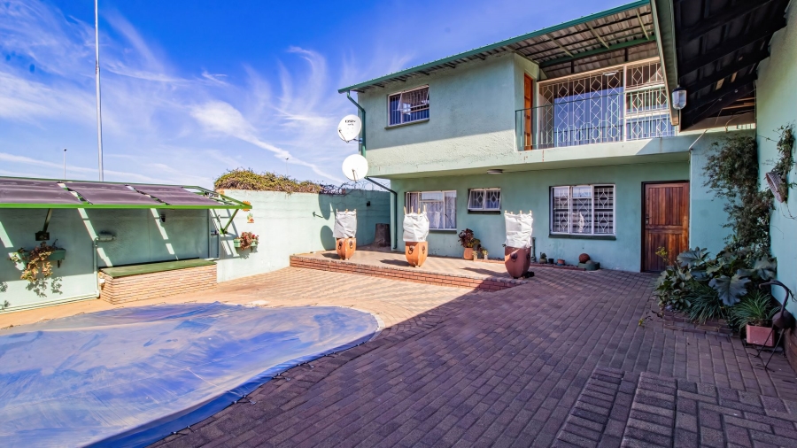 3 Bedroom Property for Sale in Gillview Gauteng