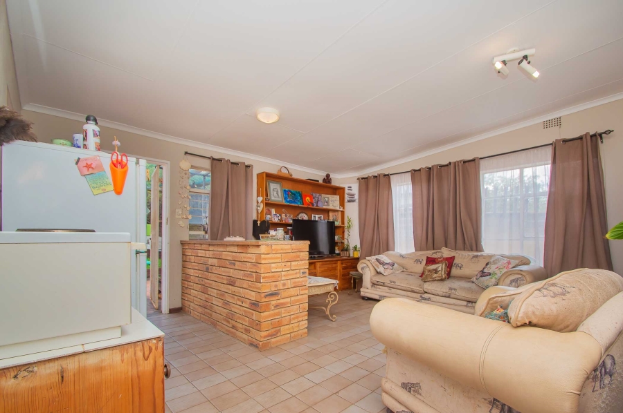 4 Bedroom Property for Sale in Georginia Gauteng