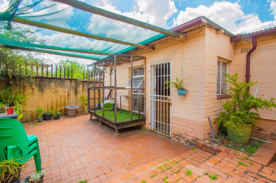 4 Bedroom Property for Sale in Georginia Gauteng