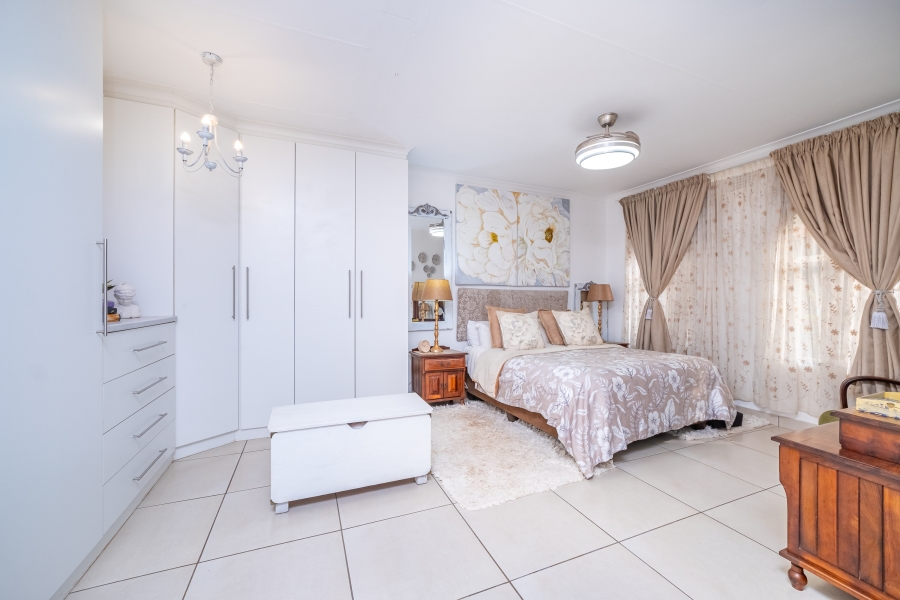 3 Bedroom Property for Sale in Rant En Dal Gauteng