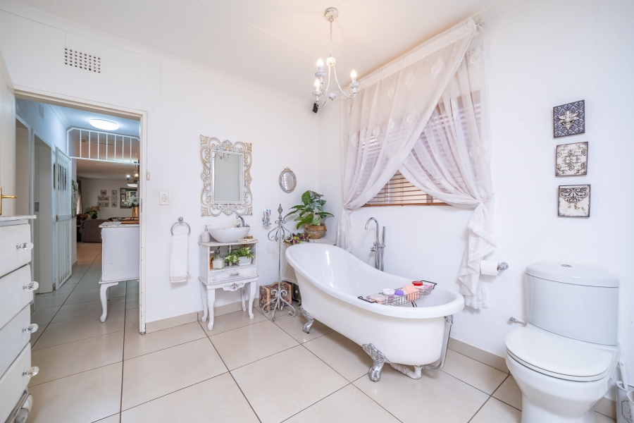 3 Bedroom Property for Sale in Rant En Dal Gauteng