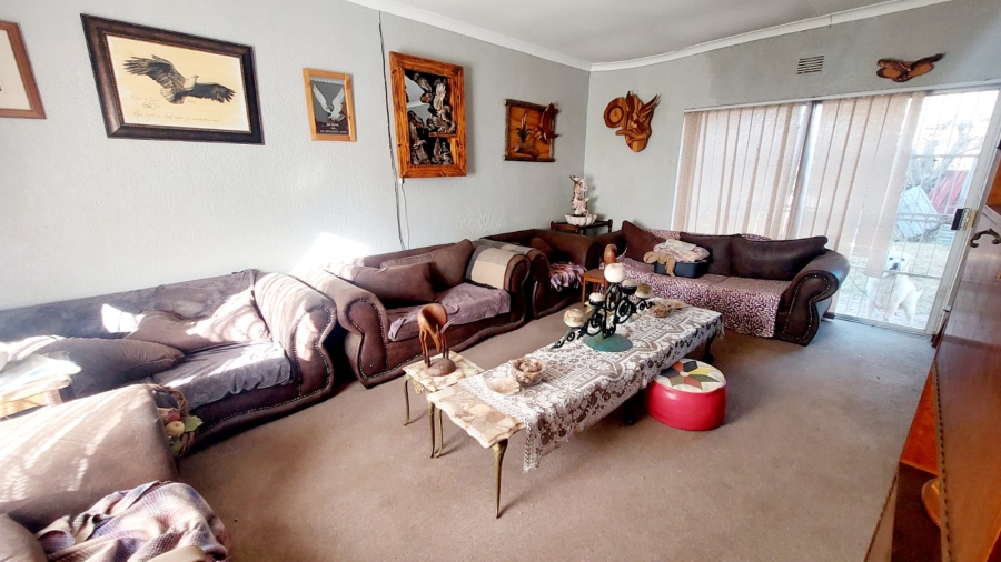 3 Bedroom Property for Sale in Helikonpark Gauteng