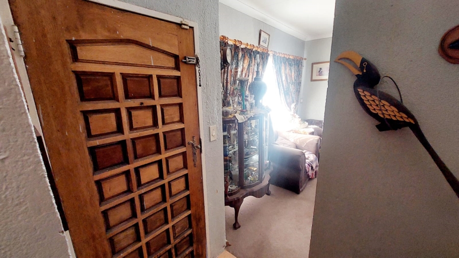 3 Bedroom Property for Sale in Helikonpark Gauteng