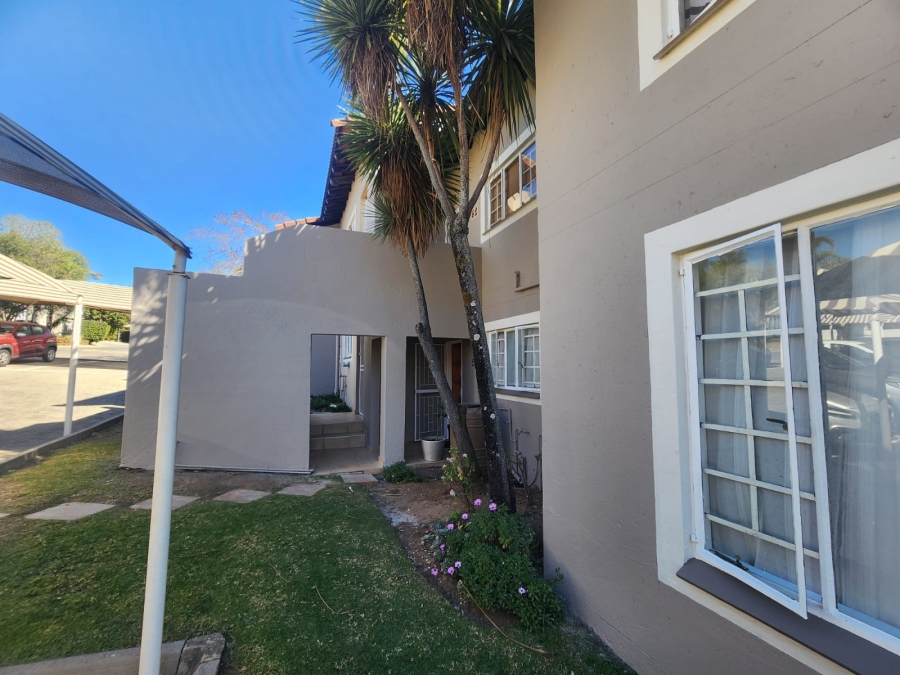 3 Bedroom Property for Sale in Lonehill Gauteng