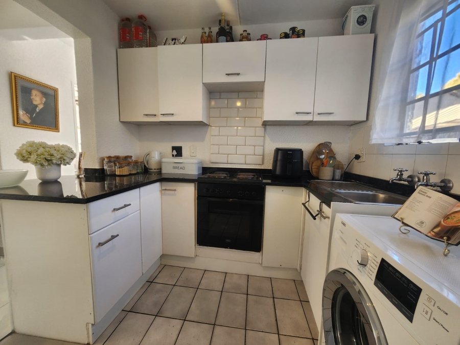 3 Bedroom Property for Sale in Lonehill Gauteng
