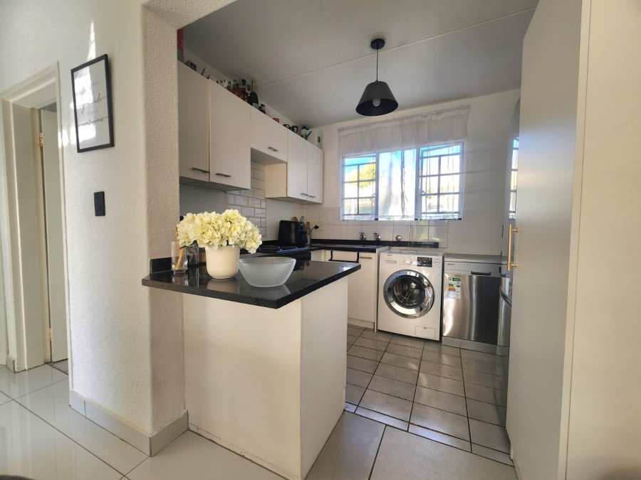 3 Bedroom Property for Sale in Lonehill Gauteng