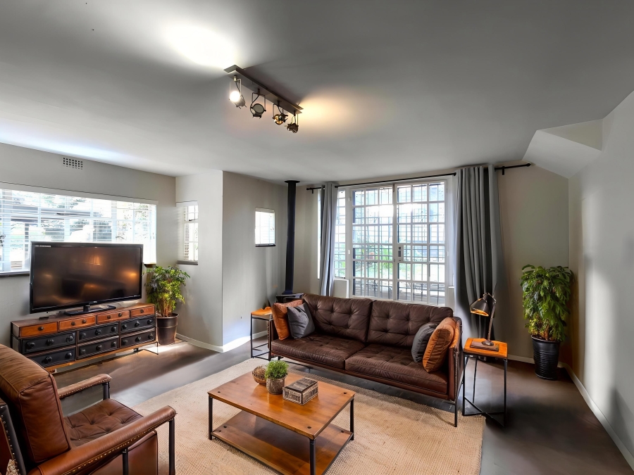 To Let 2 Bedroom Property for Rent in Craighall Park Gauteng