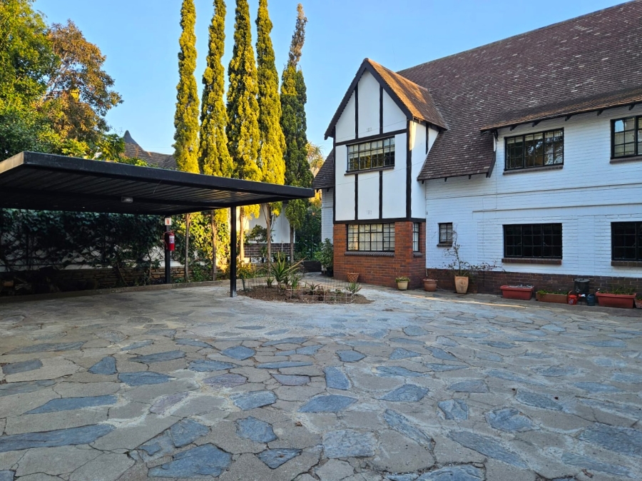 To Let 2 Bedroom Property for Rent in Craighall Park Gauteng