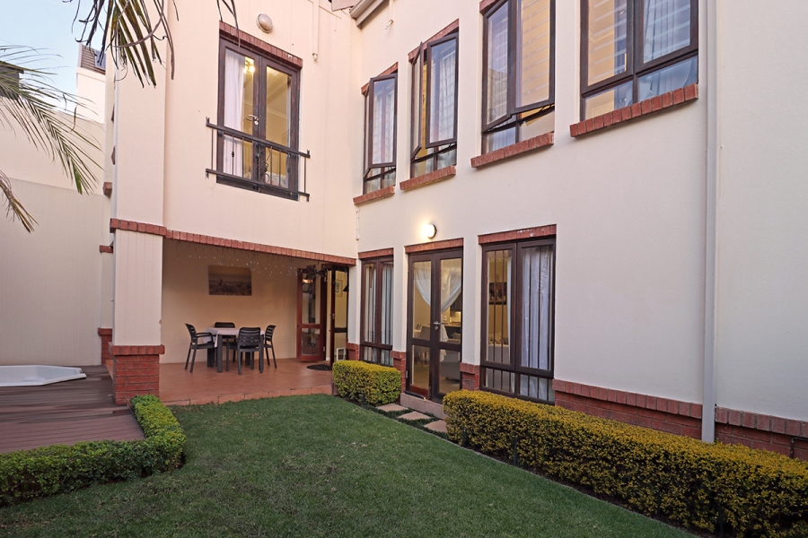 3 Bedroom Property for Sale in Bryanston Gauteng