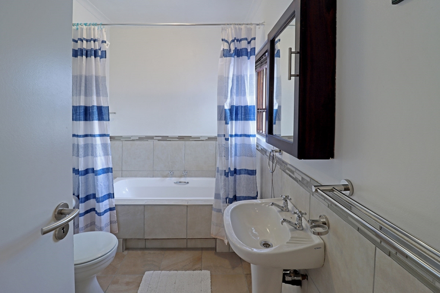 3 Bedroom Property for Sale in Bryanston Gauteng