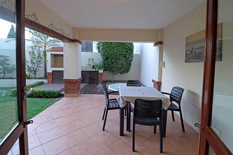 3 Bedroom Property for Sale in Bryanston Gauteng