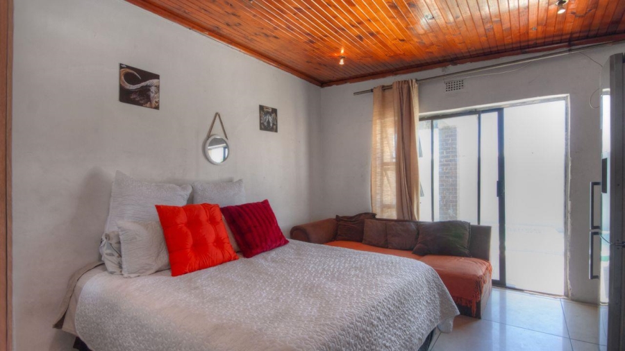 4 Bedroom Property for Sale in Orlando West Gauteng