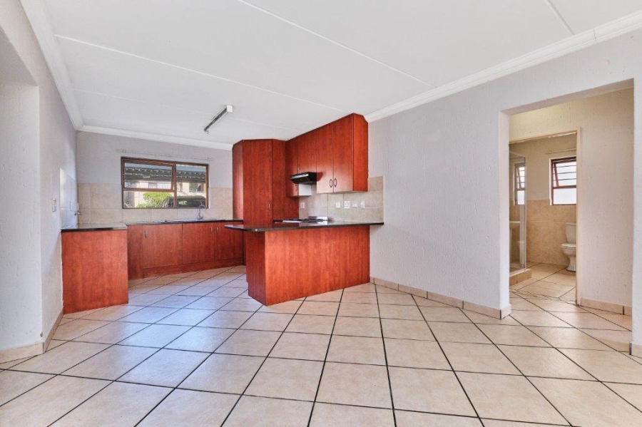 2 Bedroom Property for Sale in Paulshof Gauteng