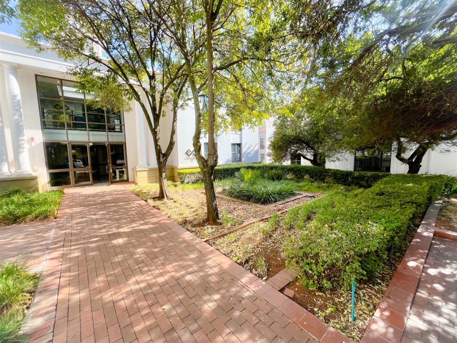To Let Commercial Property for Rent in Houghton Estate Gauteng