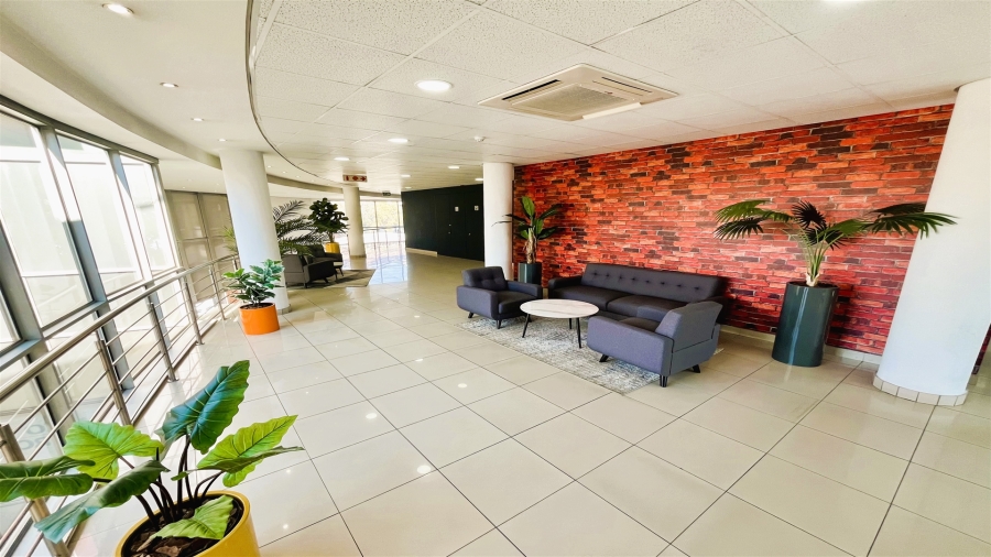 To Let Commercial Property for Rent in Bedfordview Gauteng