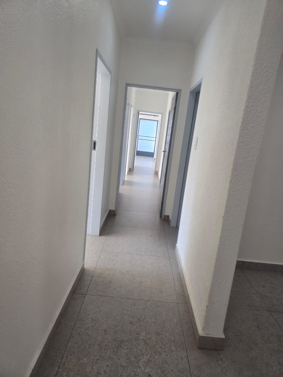 5 Bedroom Property for Sale in Wonderboom Gauteng