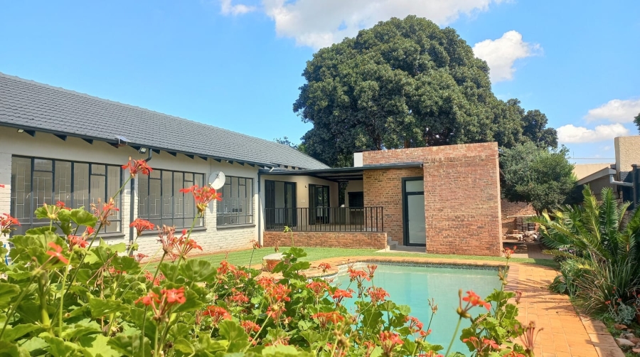 5 Bedroom Property for Sale in Wonderboom Gauteng