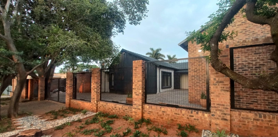 5 Bedroom Property for Sale in Wonderboom Gauteng