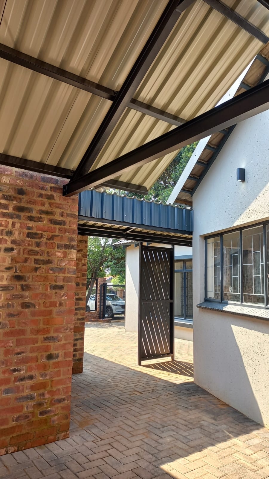5 Bedroom Property for Sale in Wonderboom Gauteng