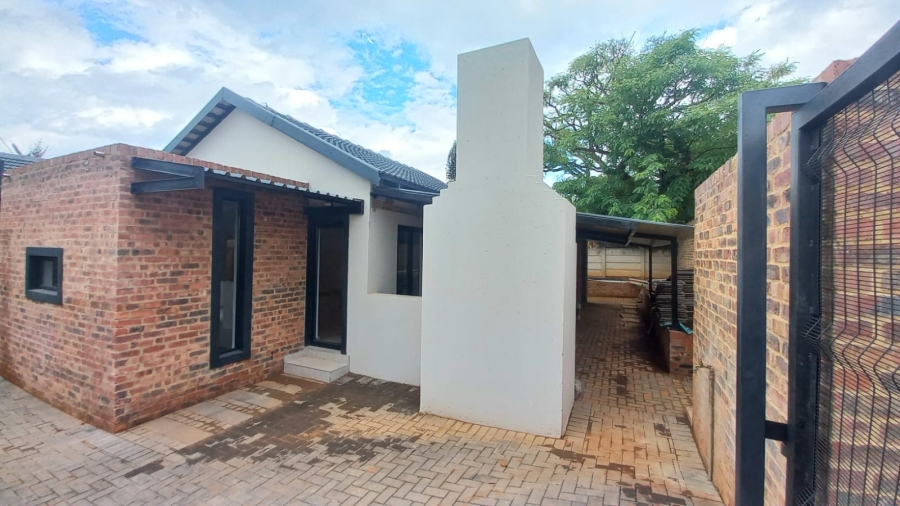 5 Bedroom Property for Sale in Wonderboom Gauteng