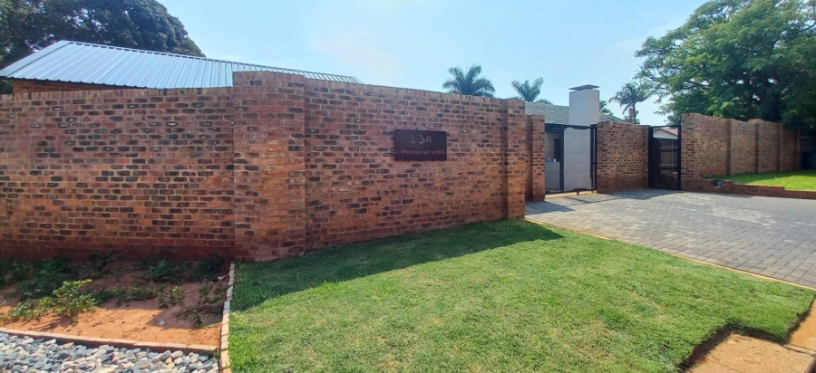 5 Bedroom Property for Sale in Wonderboom Gauteng