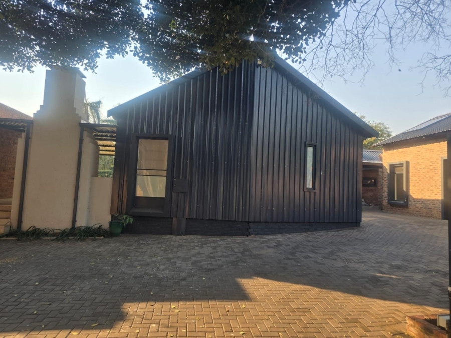 5 Bedroom Property for Sale in Wonderboom Gauteng