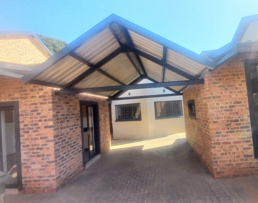 5 Bedroom Property for Sale in Wonderboom Gauteng