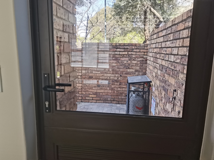 1 Bedroom Property for Sale in Boskruin Gauteng