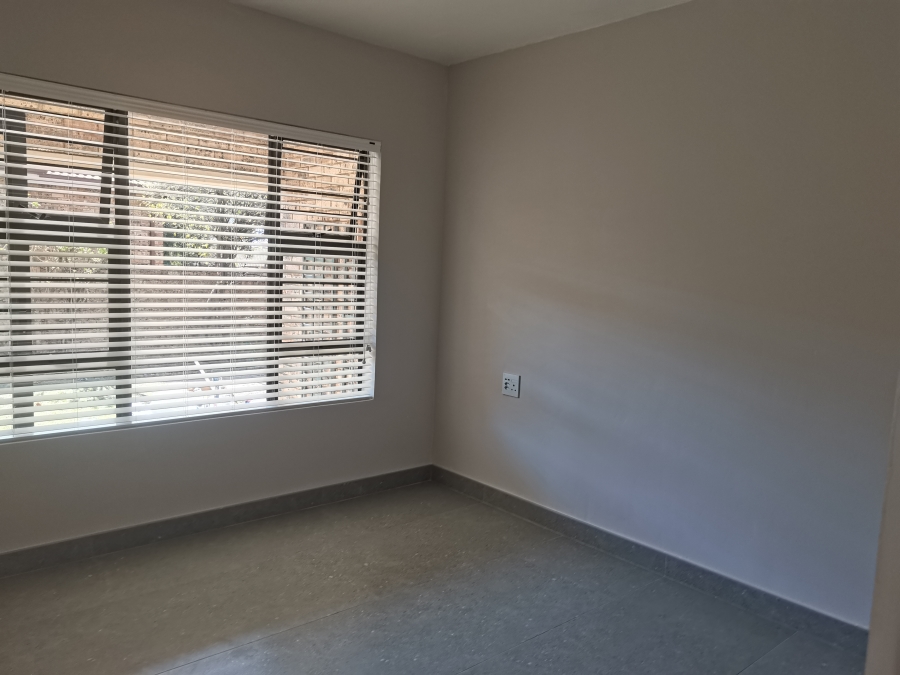 1 Bedroom Property for Sale in Boskruin Gauteng