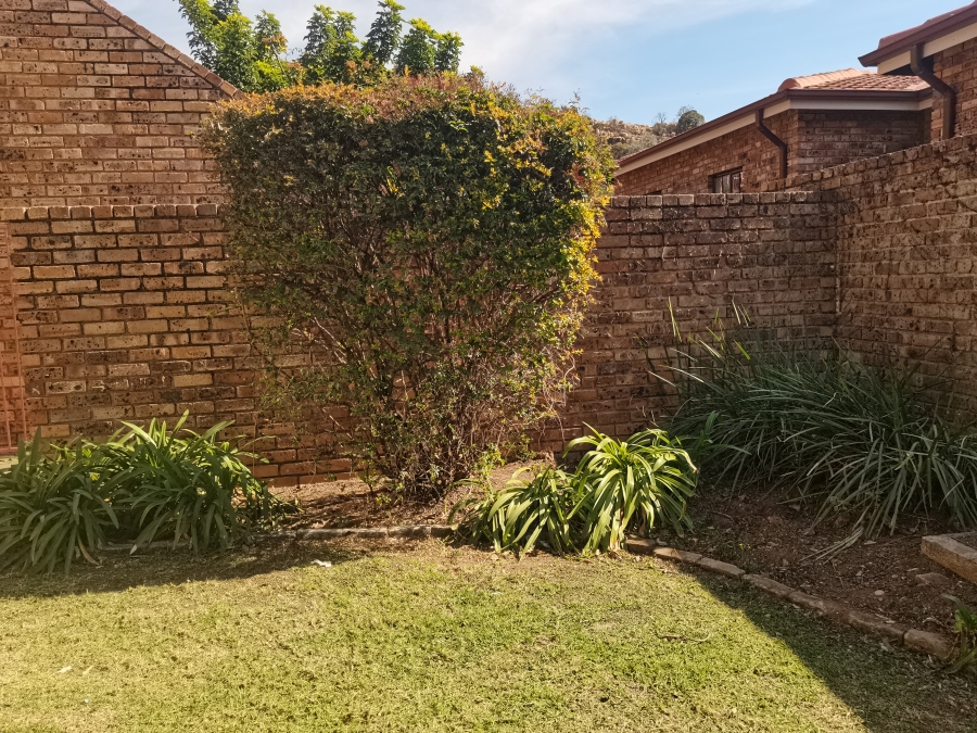 1 Bedroom Property for Sale in Boskruin Gauteng