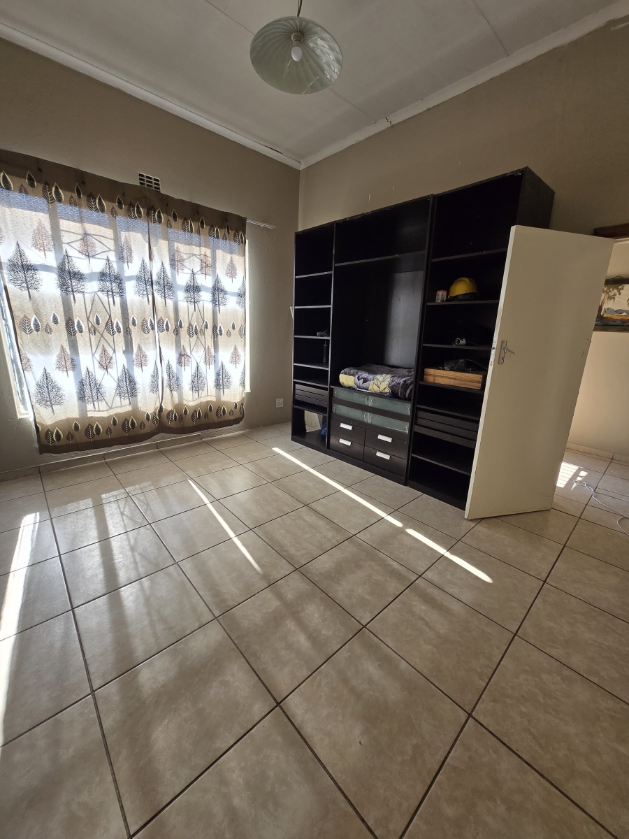 To Let 3 Bedroom Property for Rent in Roodepoort North Gauteng
