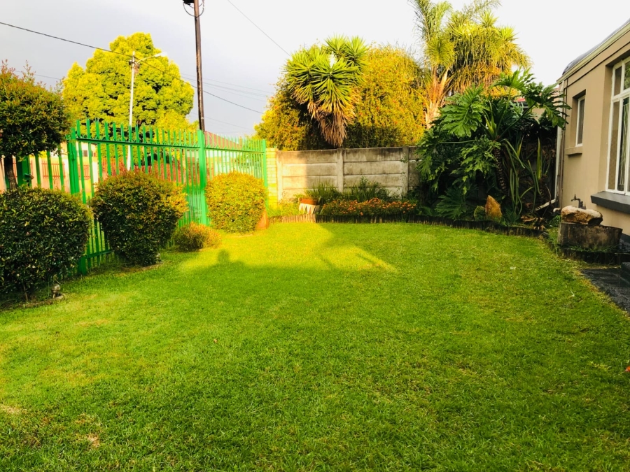 To Let 3 Bedroom Property for Rent in Roodepoort North Gauteng