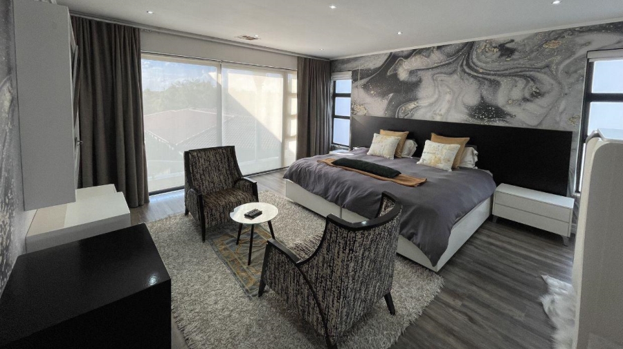 To Let 5 Bedroom Property for Rent in Greenstone Hill Gauteng