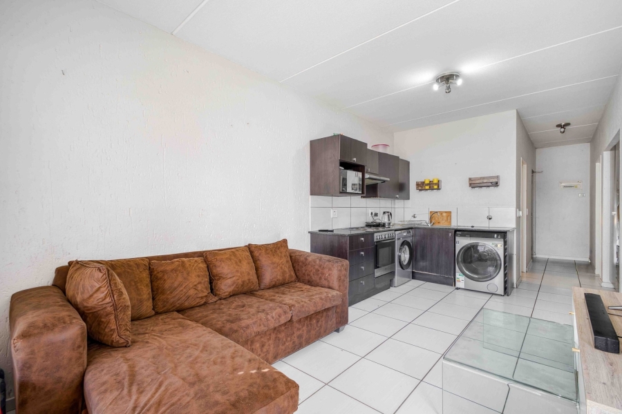 To Let 2 Bedroom Property for Rent in Paulshof Gauteng