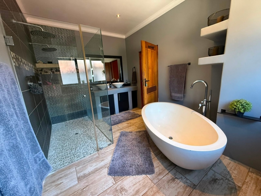 4 Bedroom Property for Sale in Rynfield Gauteng