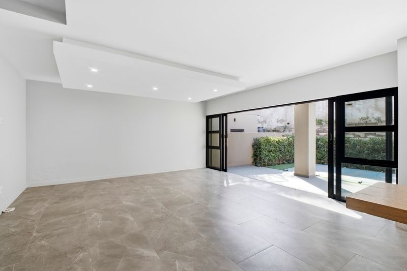 3 Bedroom Property for Sale in Bryanston Gauteng