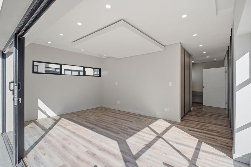 3 Bedroom Property for Sale in Bryanston Gauteng
