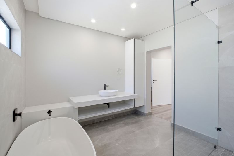 3 Bedroom Property for Sale in Bryanston Gauteng