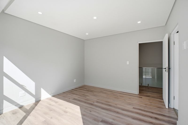 3 Bedroom Property for Sale in Bryanston Gauteng