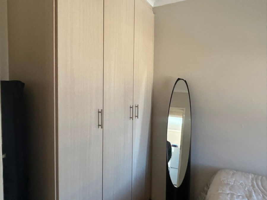 2 Bedroom Property for Sale in Noordwyk Gauteng